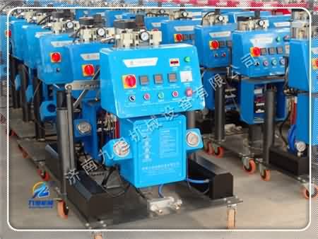 求聚氨酯發(fā)泡機(jī)那里的質(zhì)量好？？